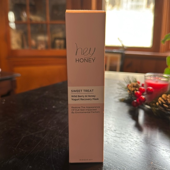 Hey Honey Other - Skin care treatment mask, NEW BEVER OPENED